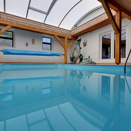 Holiday Home Kvitek Ctetin Bagian luar foto