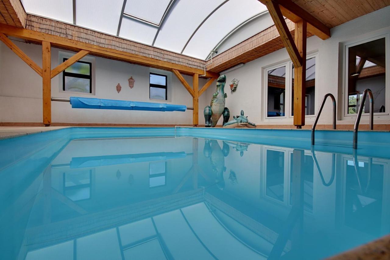 Holiday Home Kvitek Ctetin Bagian luar foto
