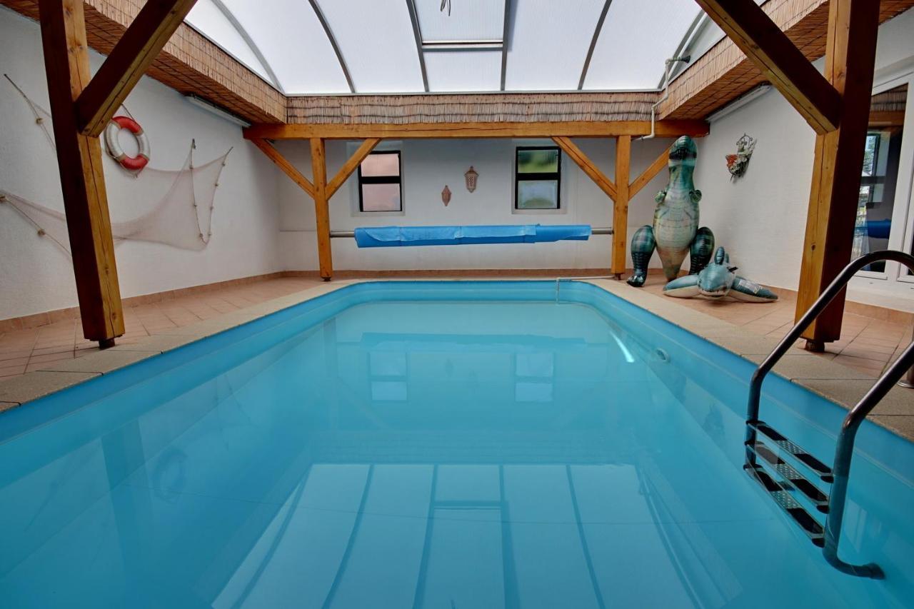 Holiday Home Kvitek Ctetin Bagian luar foto