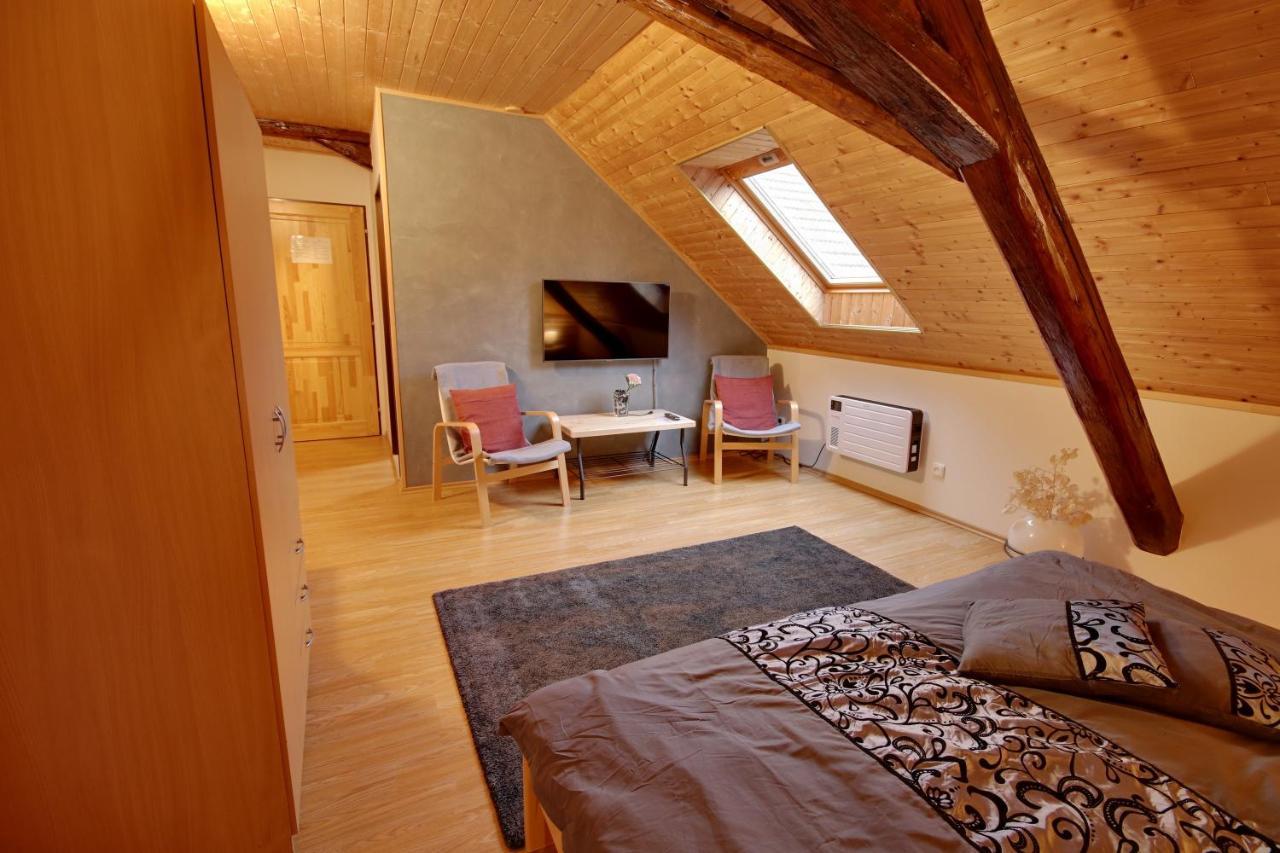 Holiday Home Kvitek Ctetin Bagian luar foto