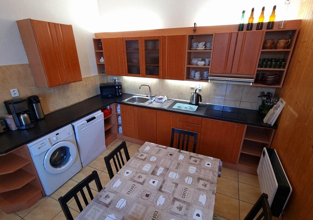 Holiday Home Kvitek Ctetin Bagian luar foto